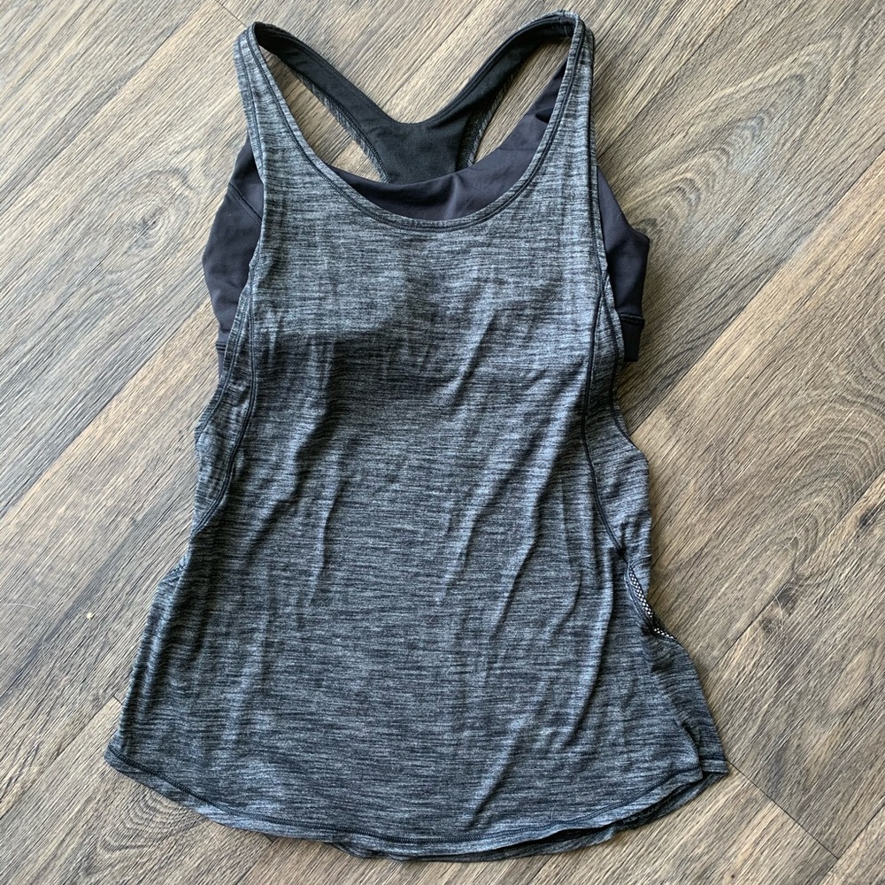 Lululemon 2 in 1 tank top